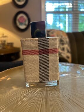 Burberry London for her
